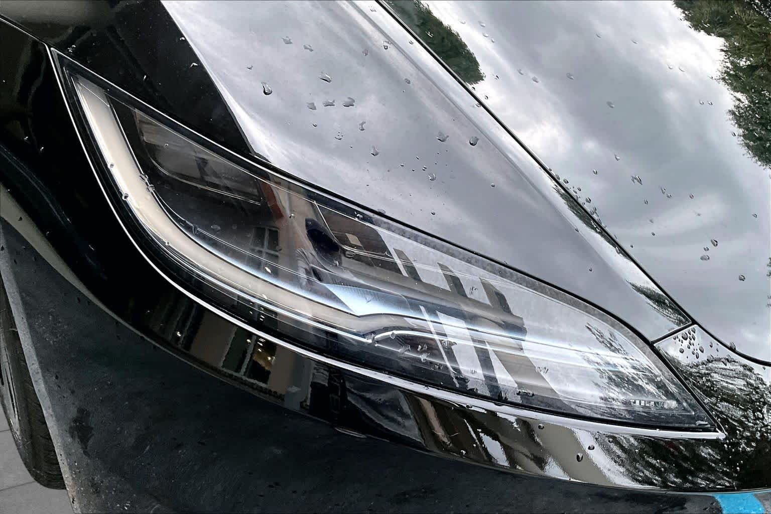 Used 2025  Tesla Long Range image 36