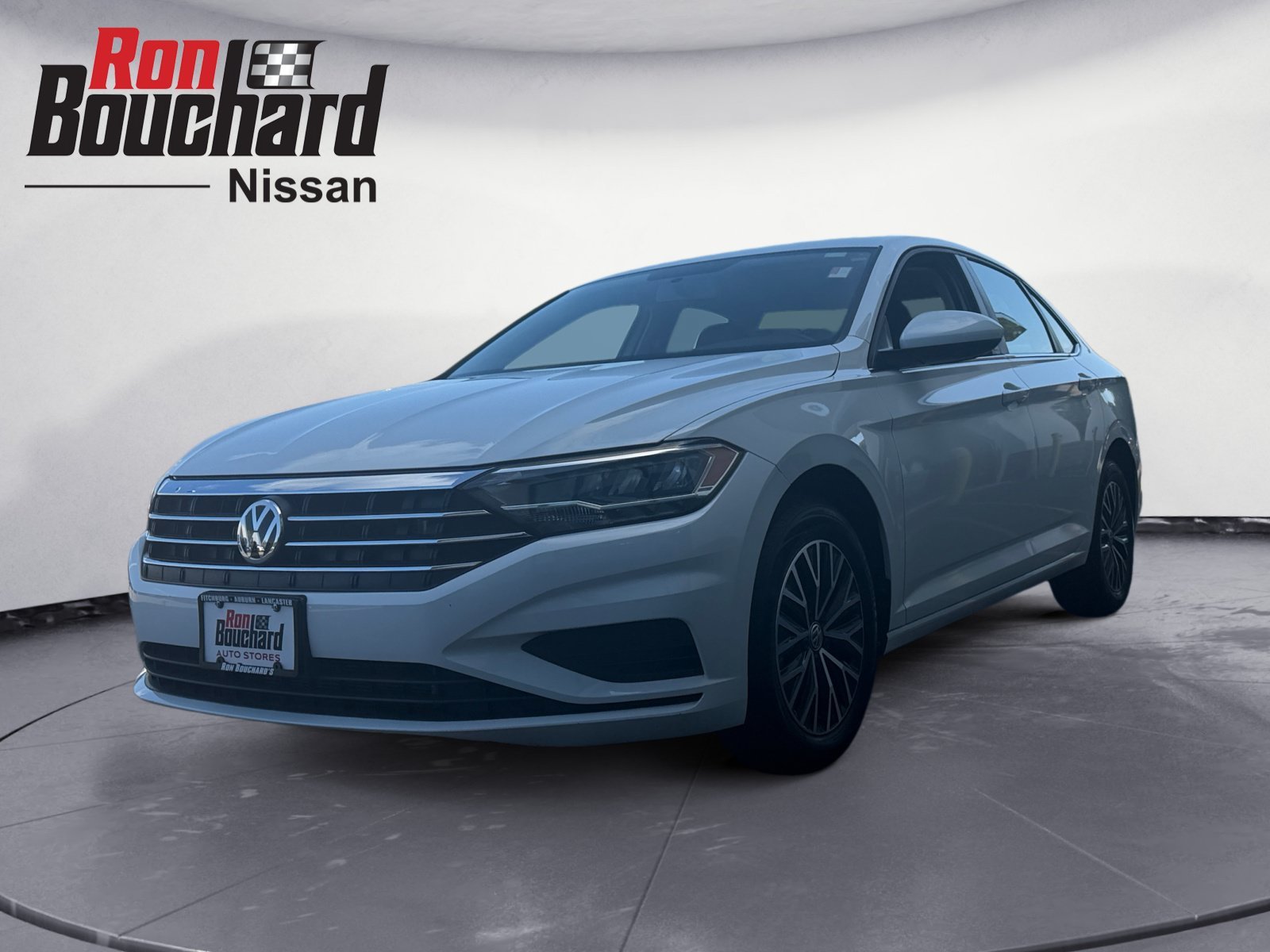 Used 2021 Pure White Volkswagen S image 5