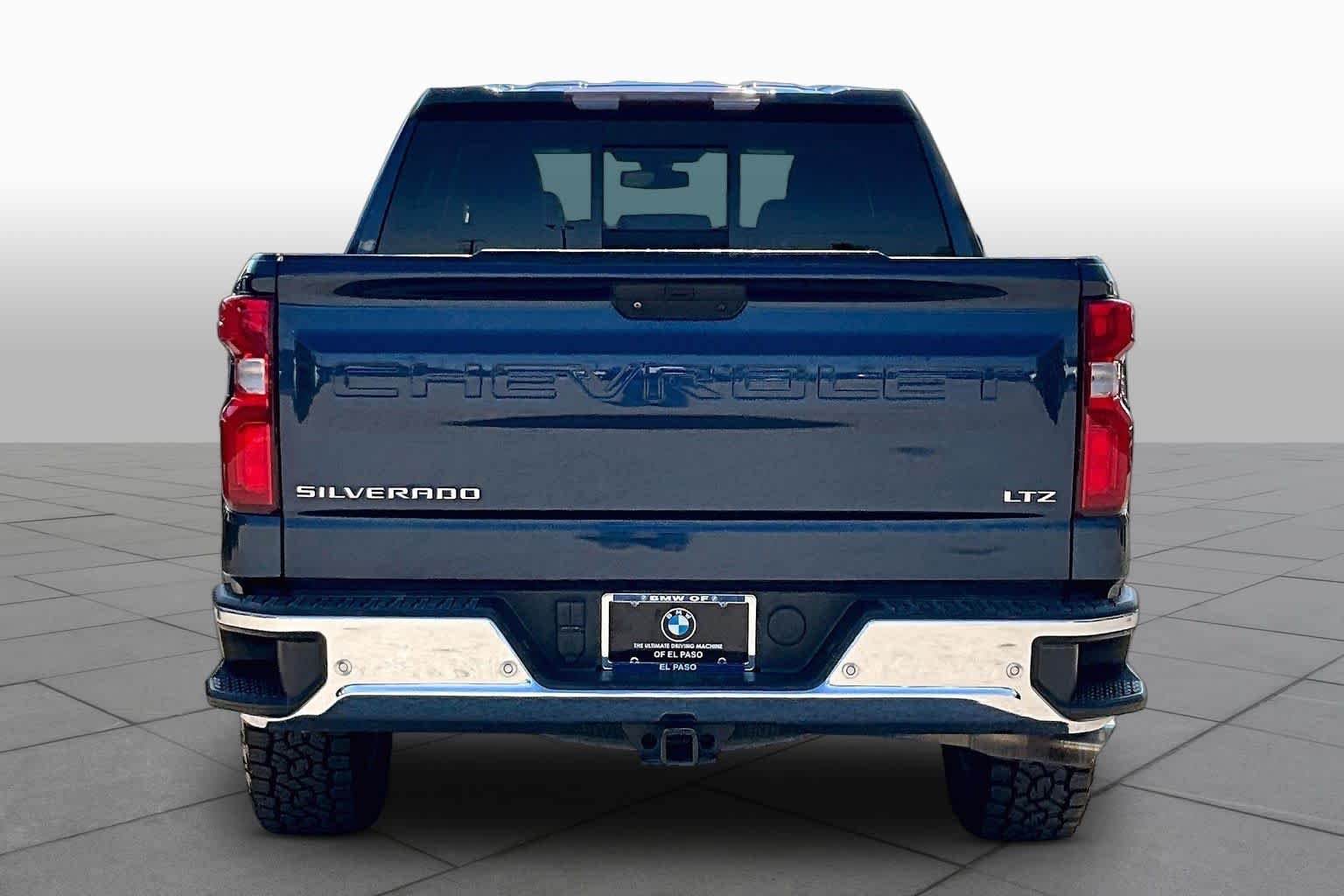 Used 2019 Northsky Blue Metallic Chevrolet LTZ image 4