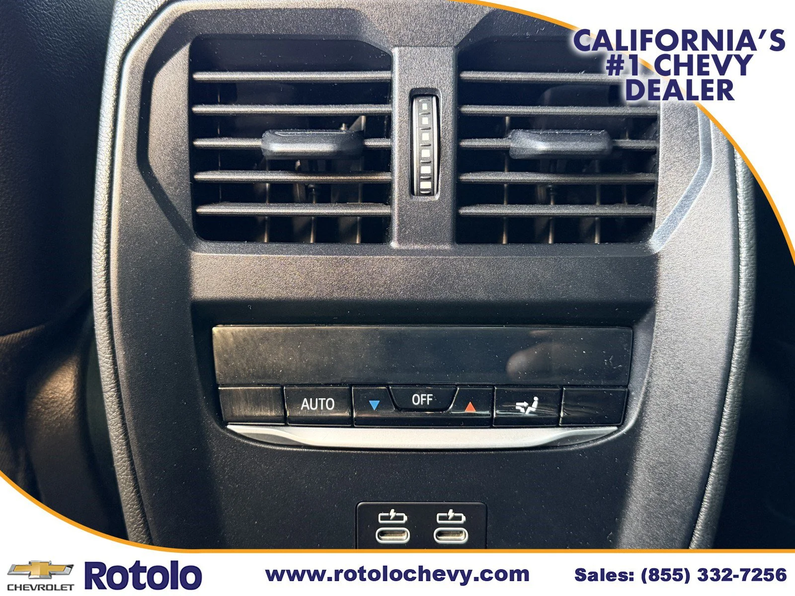 Used 2025 Portimao Blue Met BMW M340i image 15