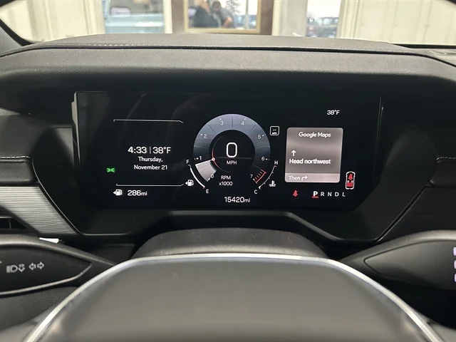 Used 2025 GRAY GMC FWD Elevation image 30