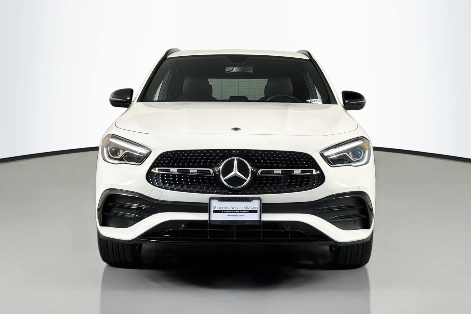 Used 2023 Polar White Mercedes-Benz 250 image 2