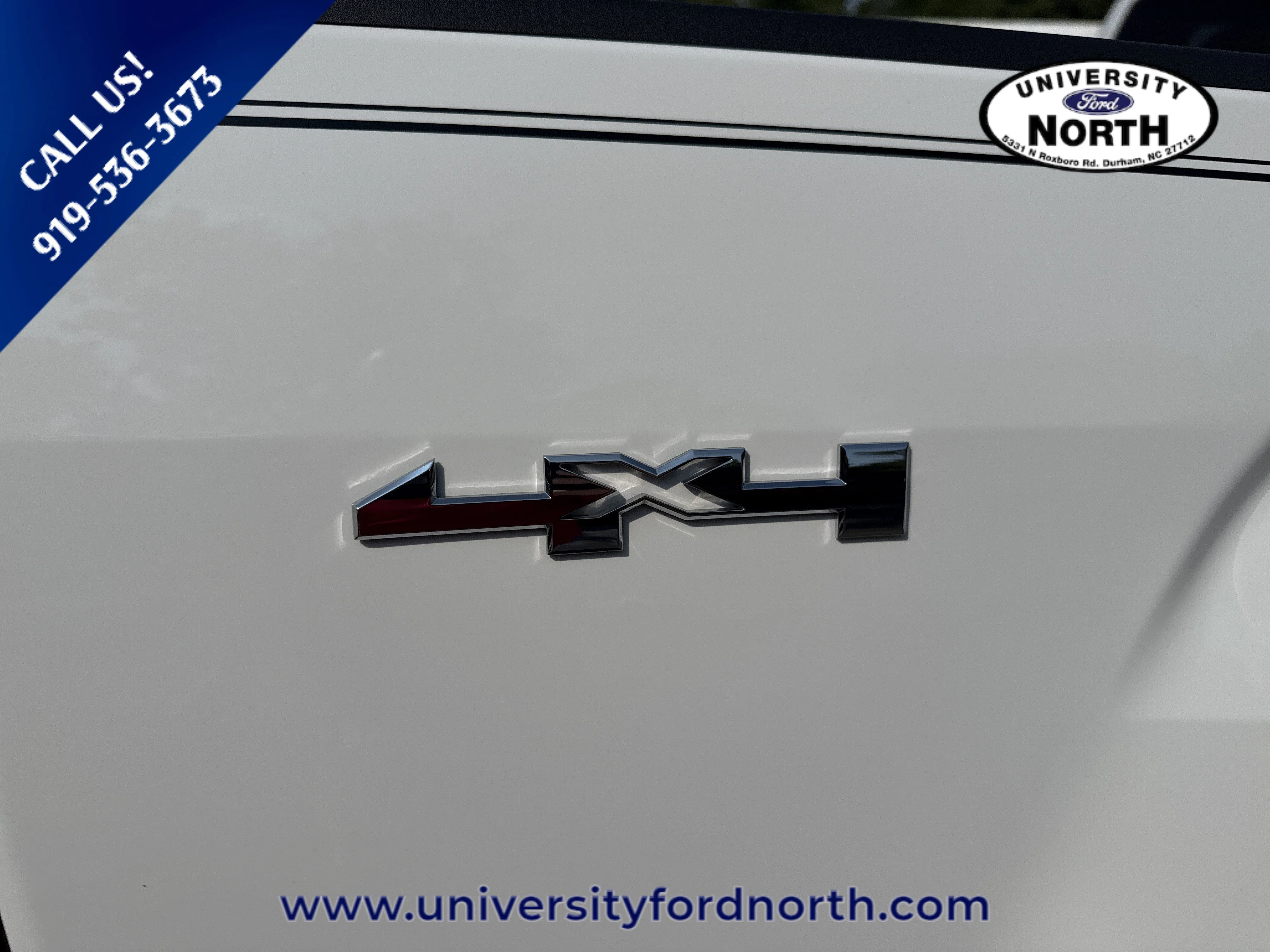 Used 2015 Summit White GMC 4WD SLT image 11