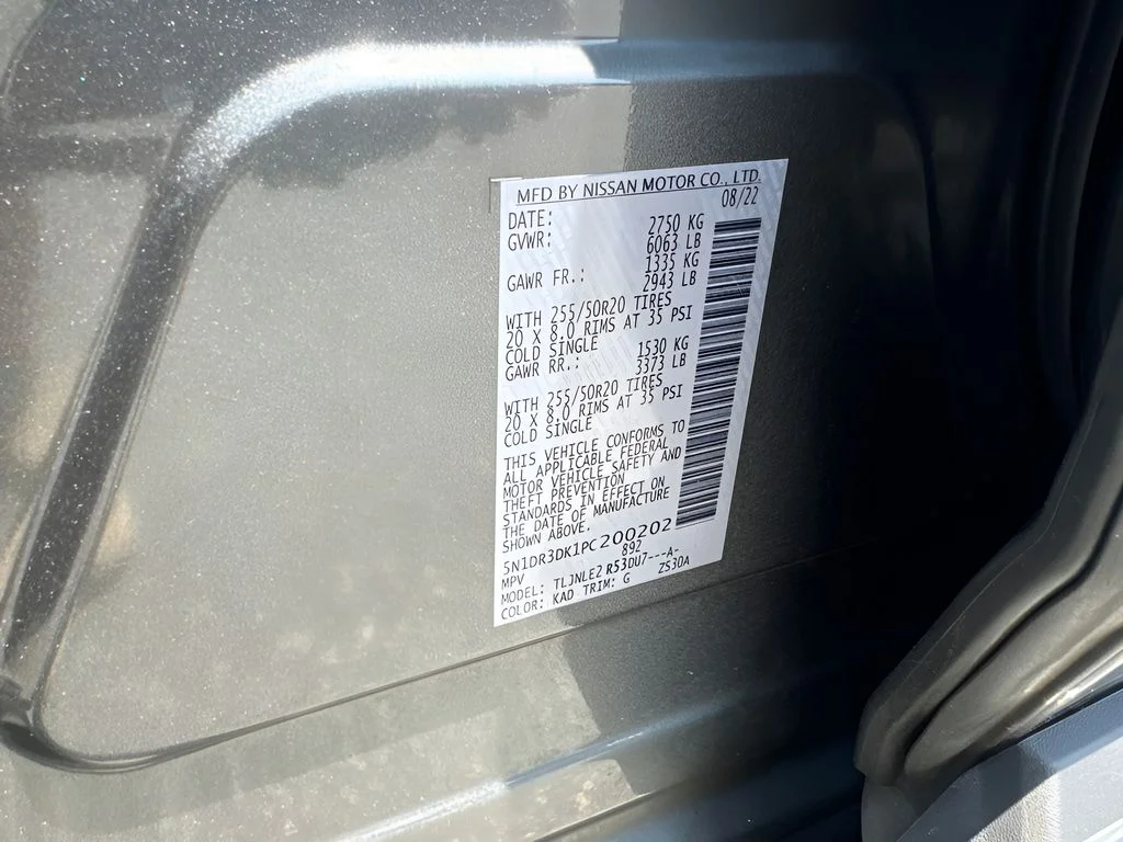 Used 2023 Gray Nissan Platinum image 36