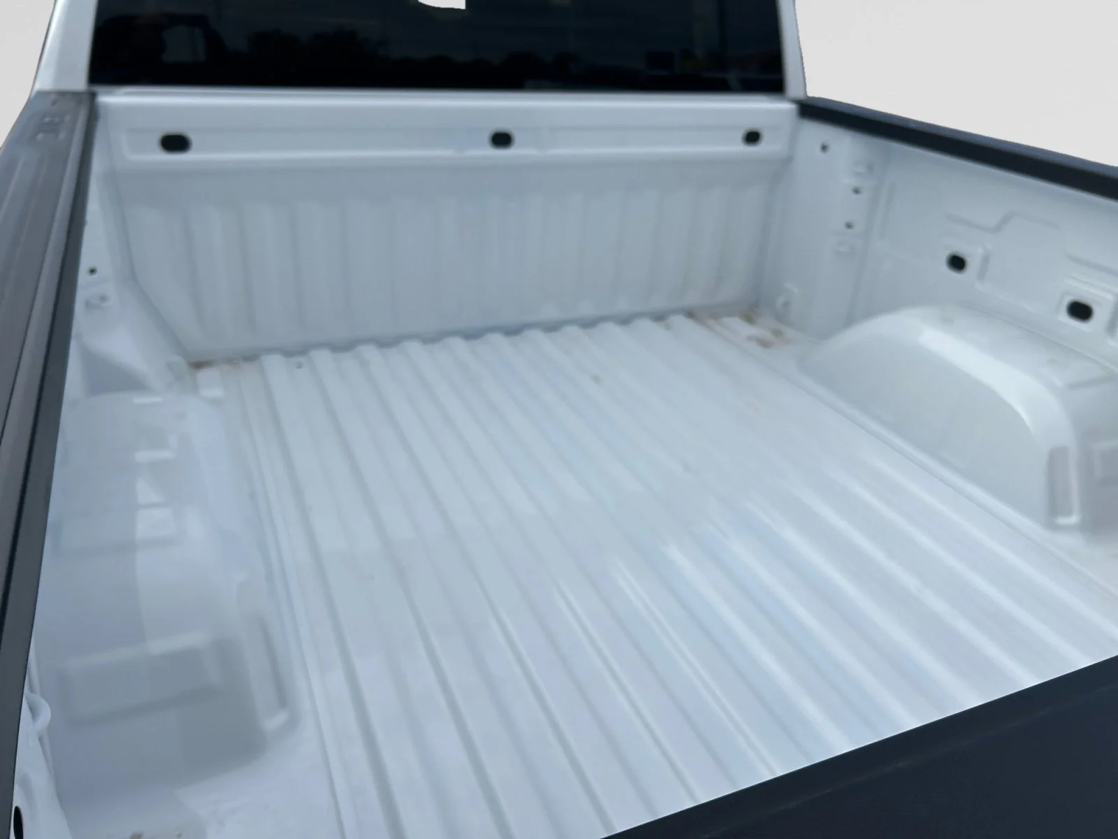 New 2026 Summit White GMC Pro image 10