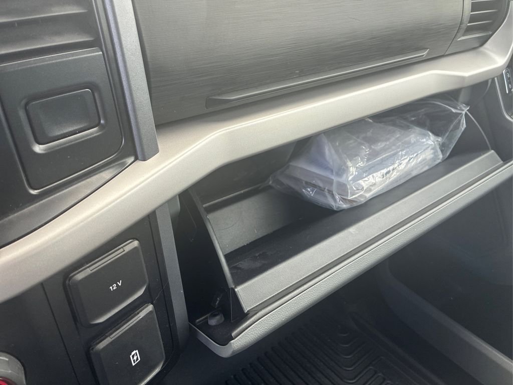 Used 2023 White Ford XLT image 30