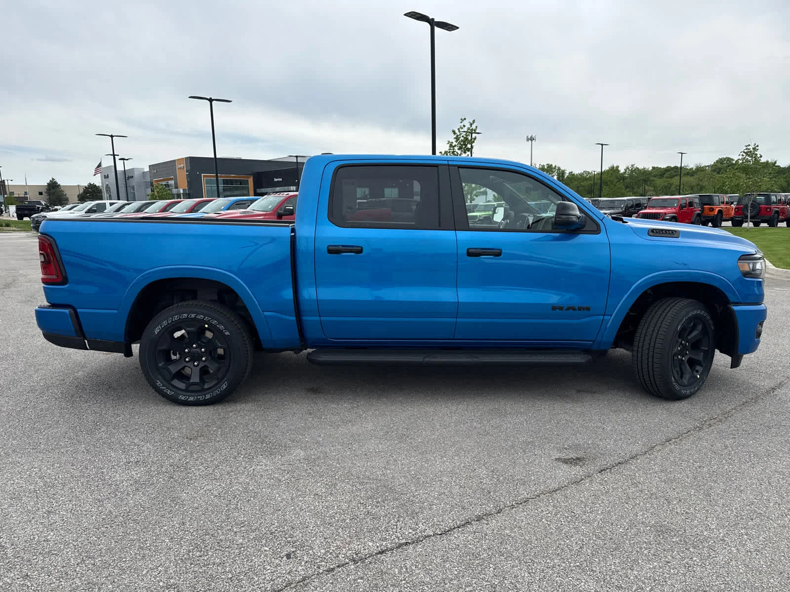 New 2026 Hydro Blue Pearl-Coat Exterior Paint RAM Big Horn image 9