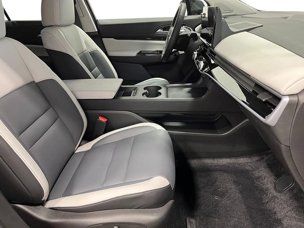 New 2026 Sonic Gray Pearl Honda Touring image 28