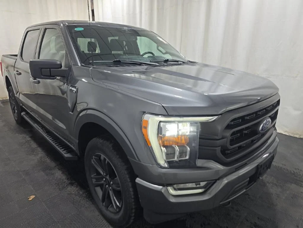 Used 2023 Gray Ford  image 3