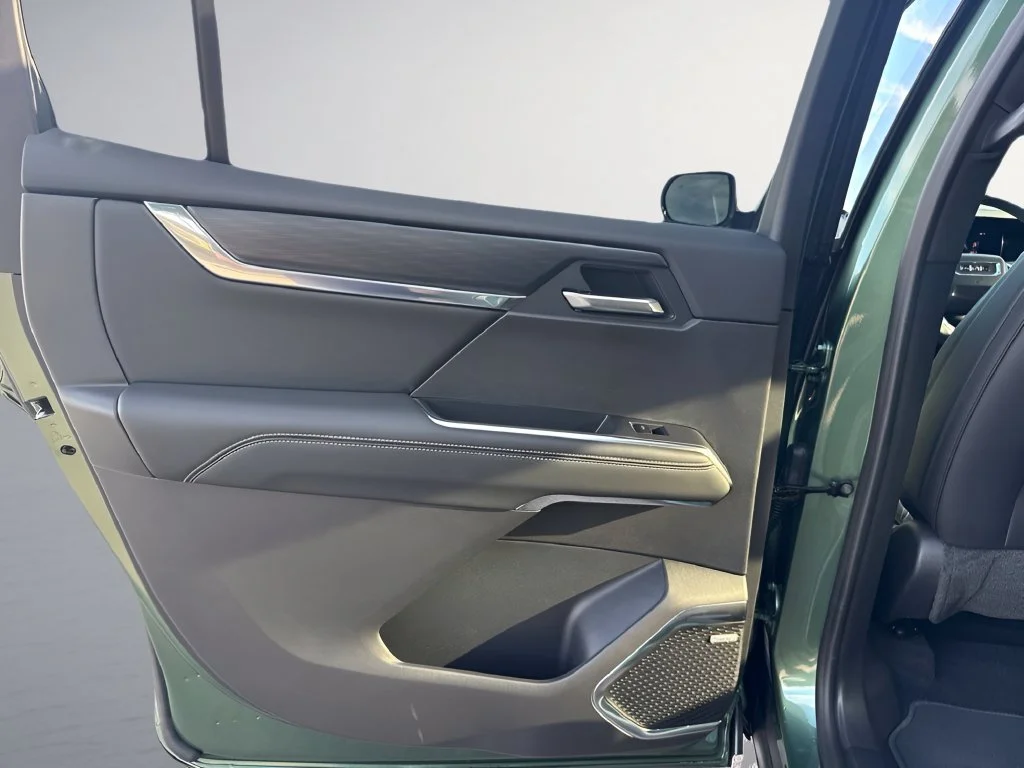 New 2027 Trailstone Green Metallic GMC Elevation image 31