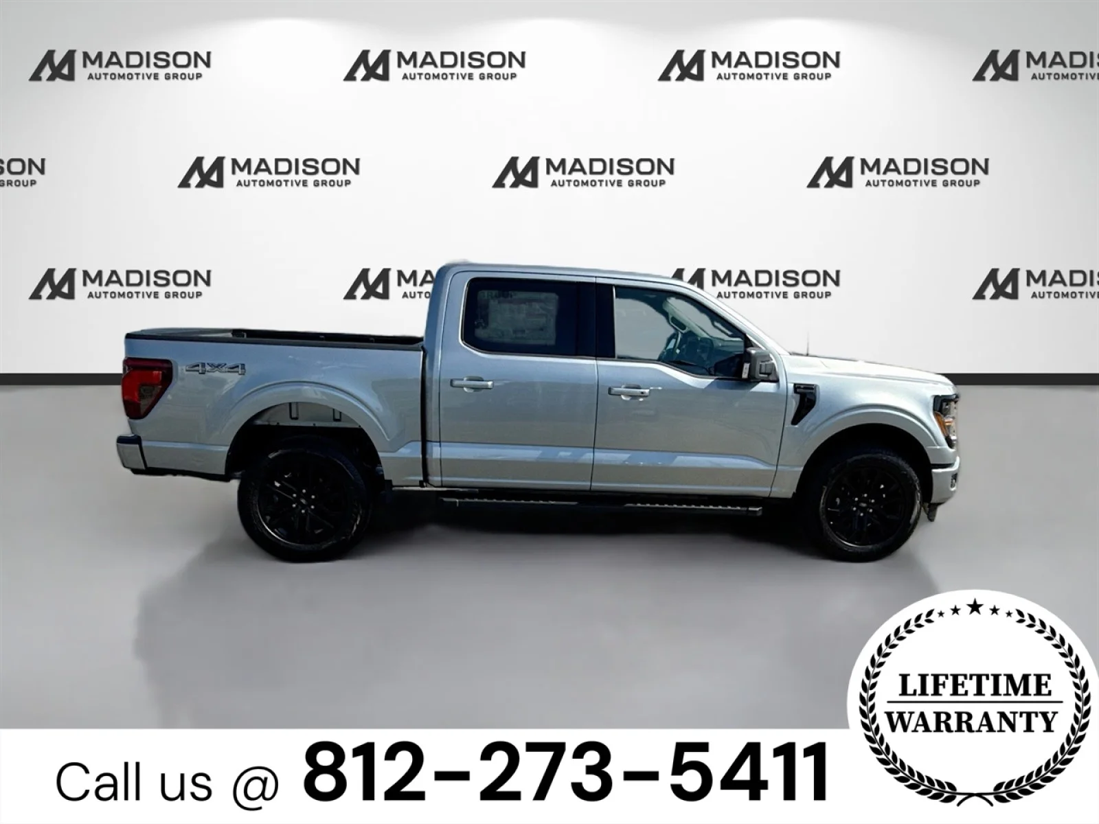 New 2026 Iconic Silver Metallic Ford XLT image 4