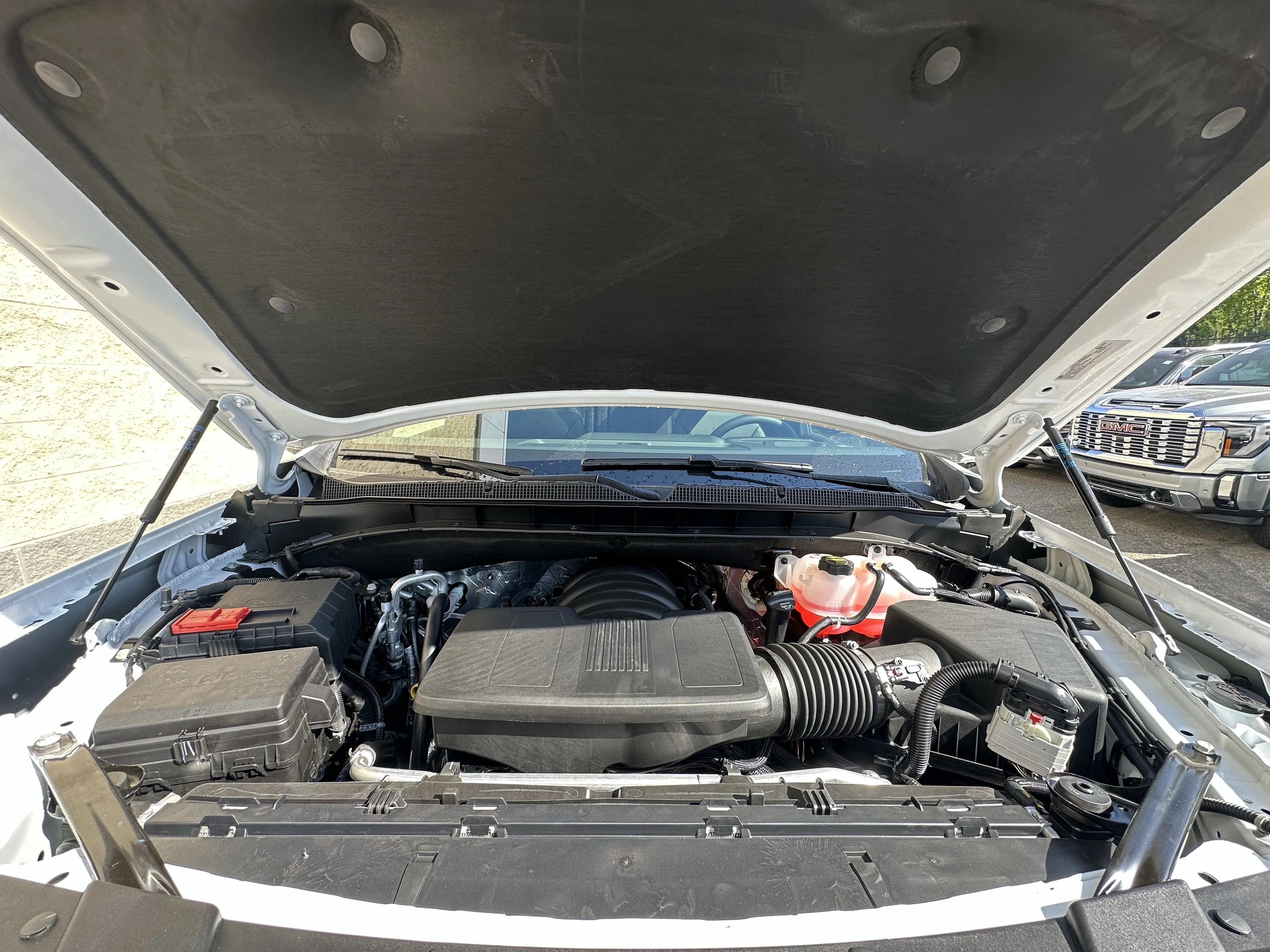 New 2026 Summit White Chevrolet LT image 7