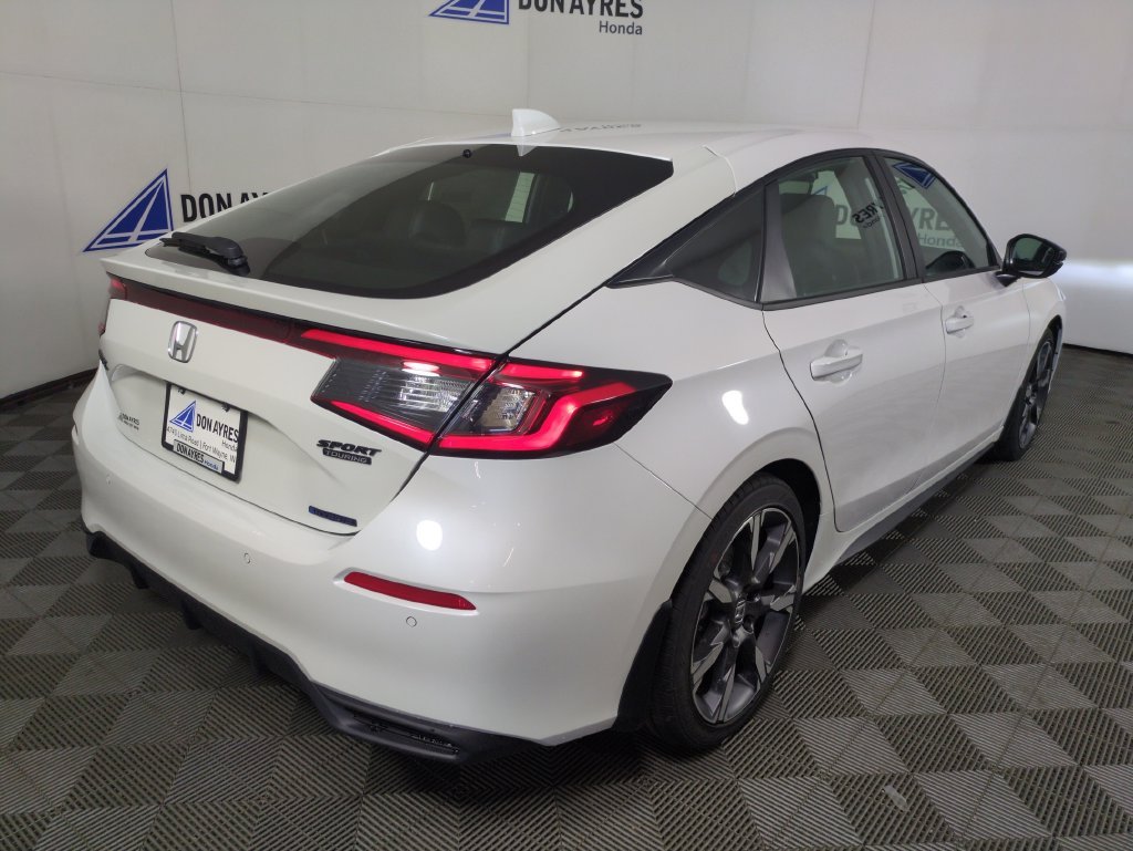 New 2027 Platinum White Pearl Honda Hybrid image 5
