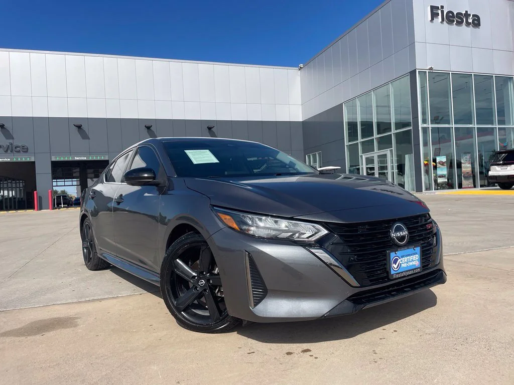 Used 2024 Gray Nissan SR image 1