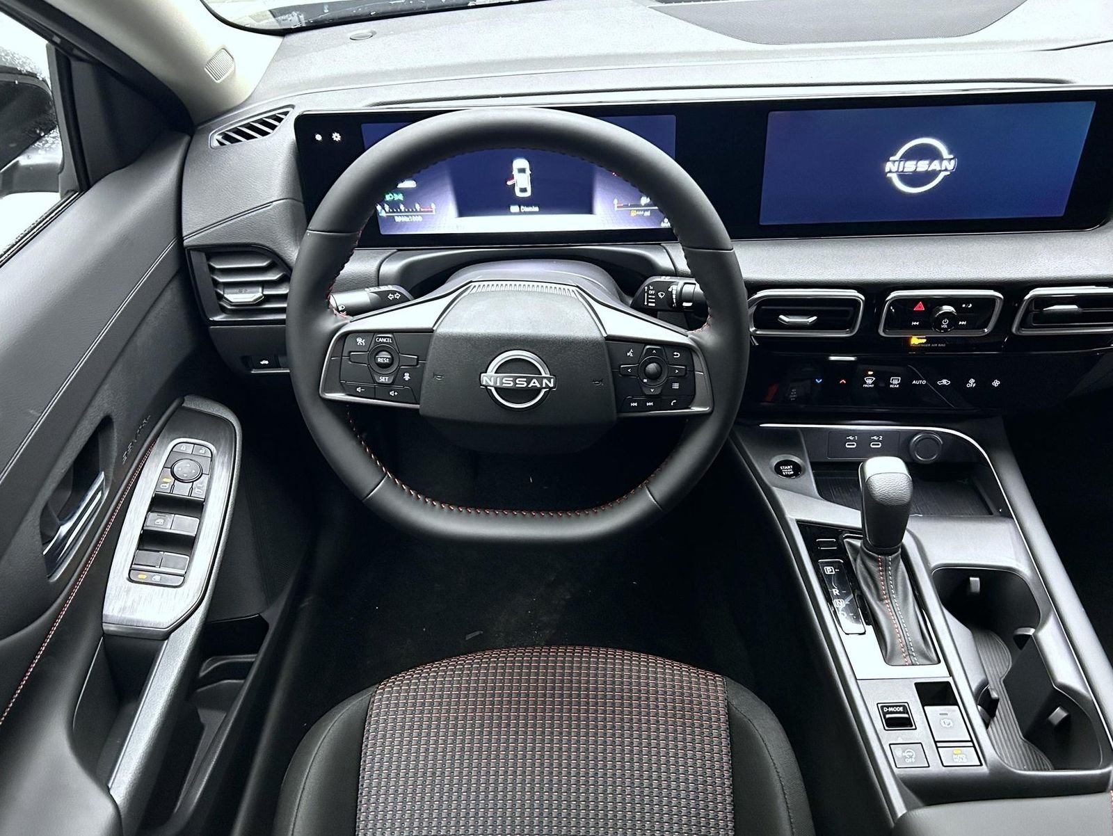 2026 Nissan Sentra SR - Photo 12
