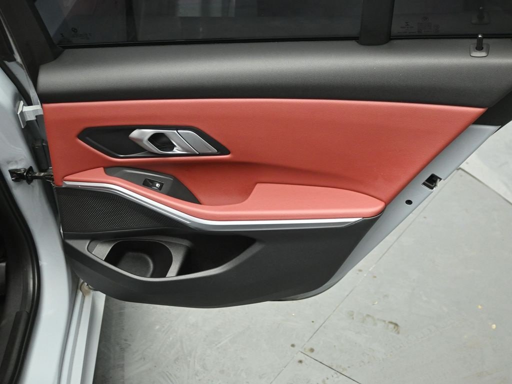 2023 BMW 330I - Image 25