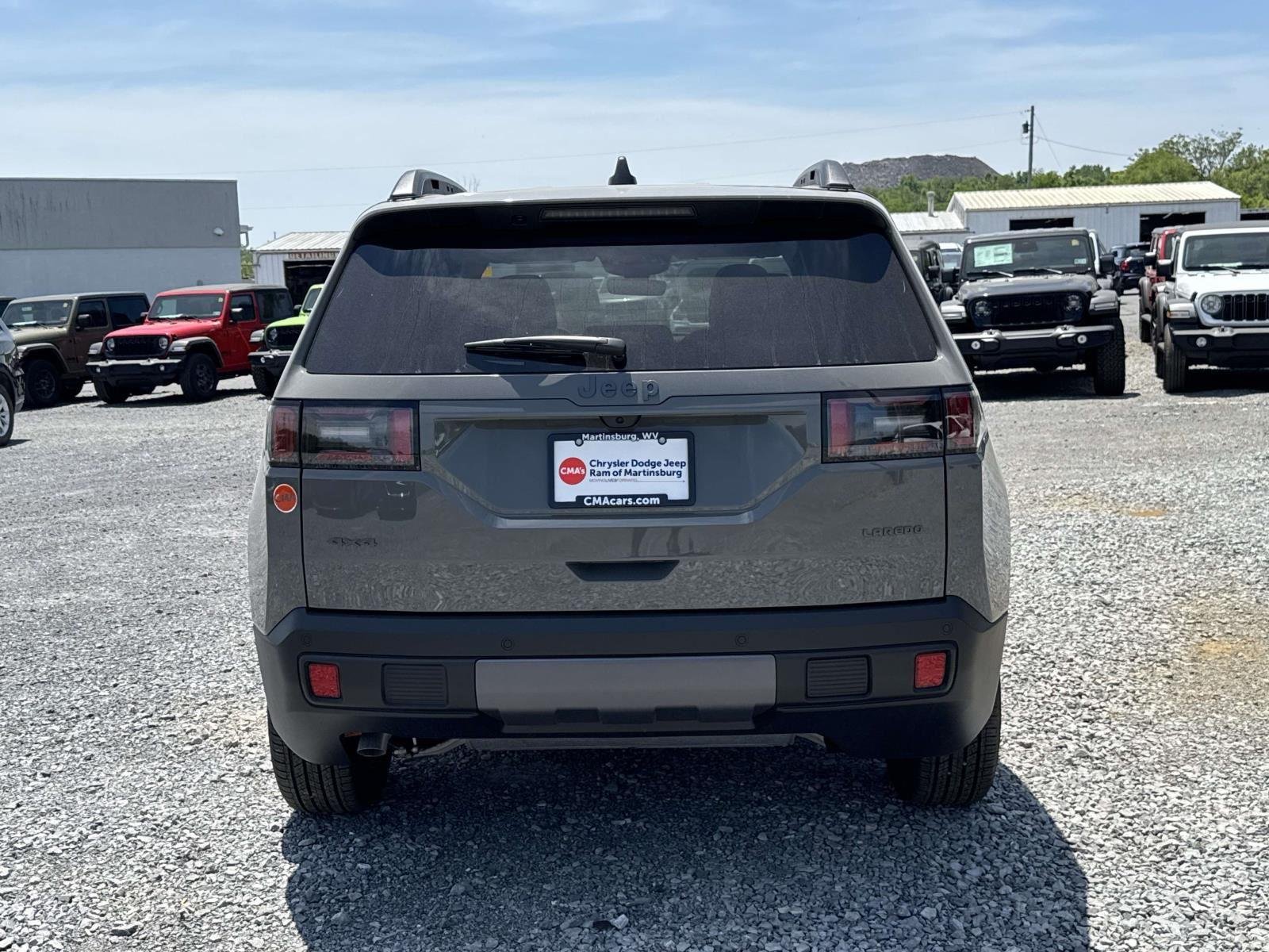 New 2026 Sting-Gray Clear-Coat Exterior Paint Jeep Laredo image 21