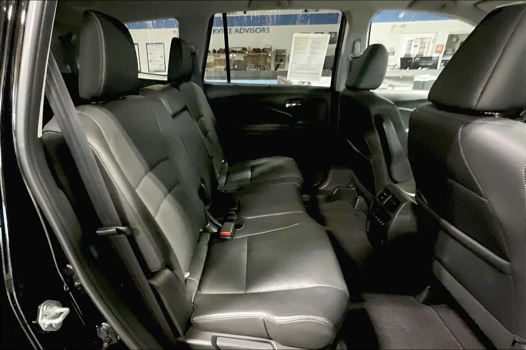 Certified Used 2022 Black Honda Special Edition image 16