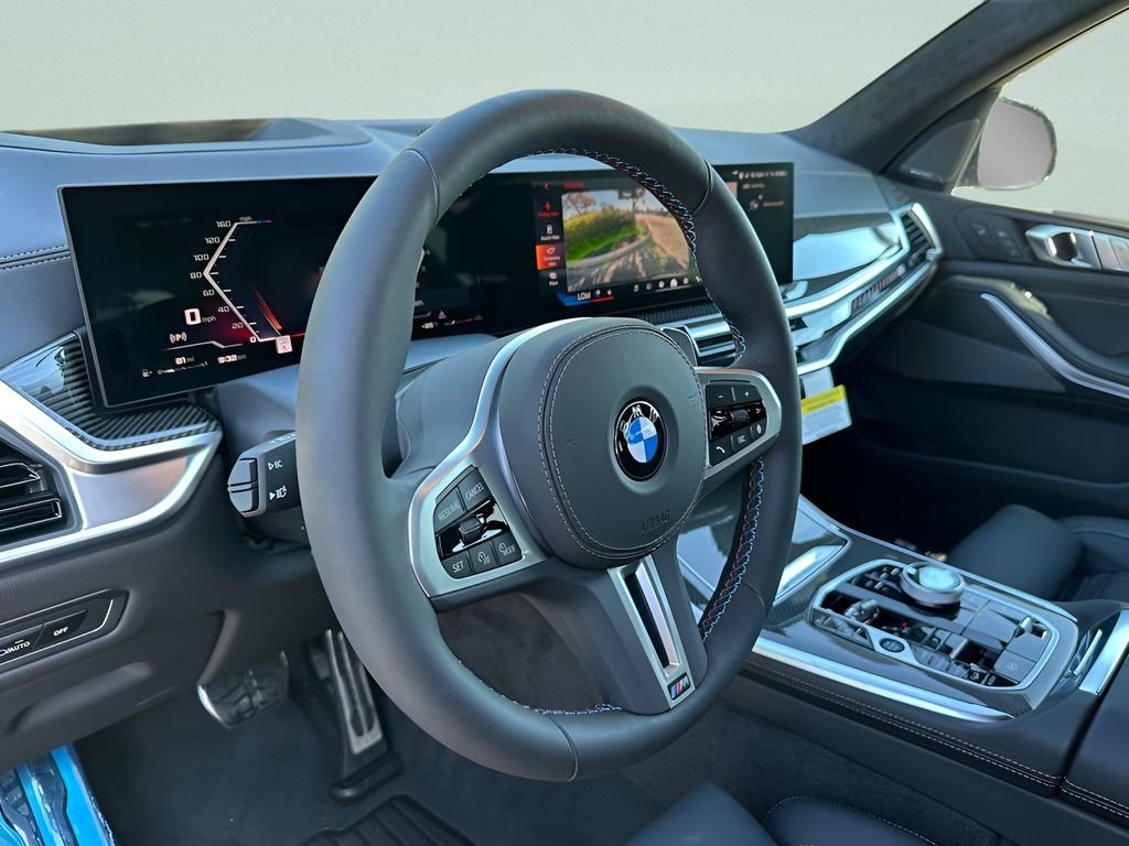 New 2027 Dravit Grey Metallic BMW M60i image 12