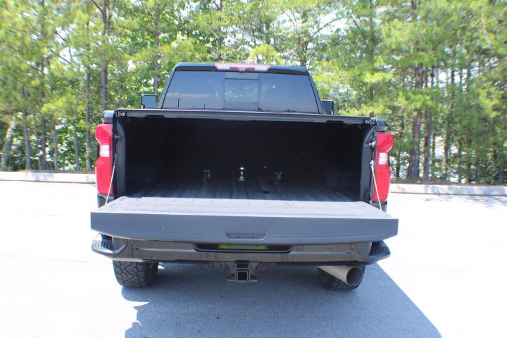 Used 2020 Black Chevrolet High Country image 17