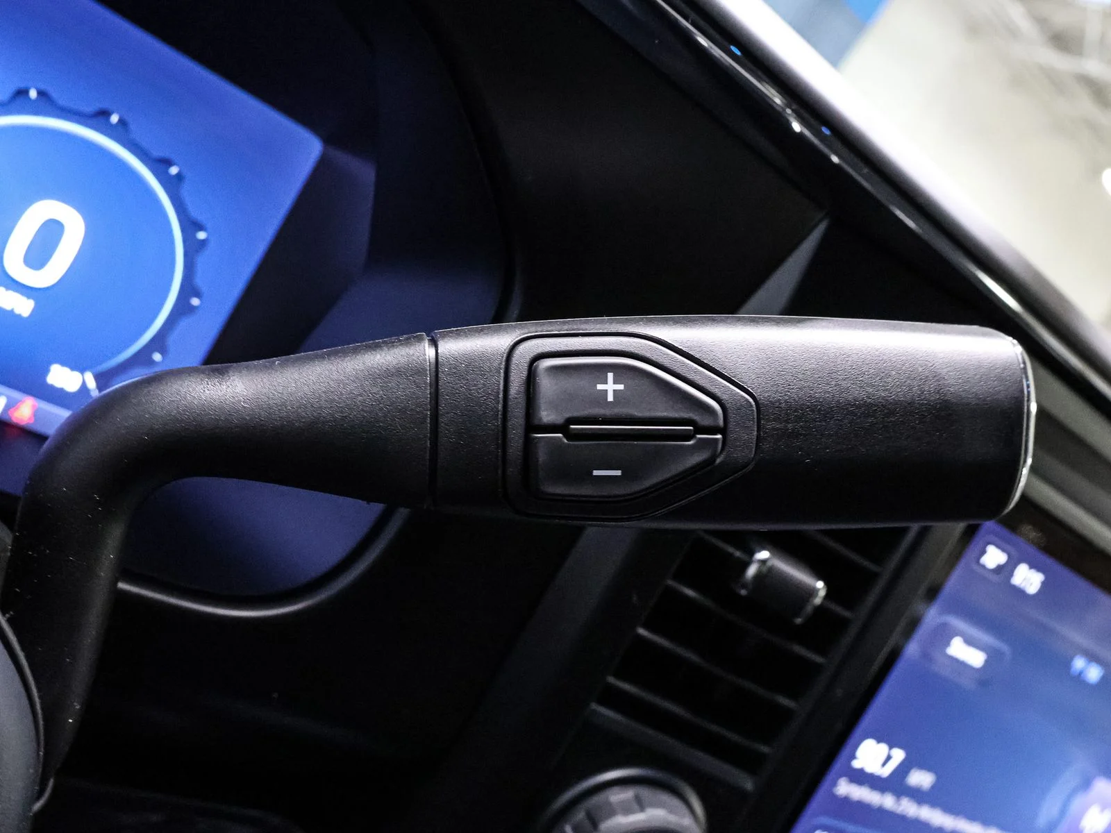 2026 Ford F-350 Super Duty Lariat - Photo 40