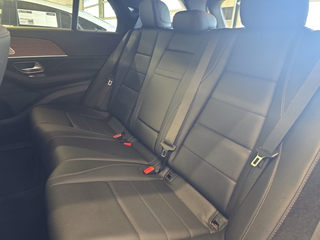Used 2023 Black Mercedes-Benz GLE 350 image 16
