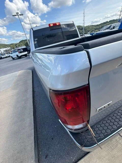 Used 2019 Silver Ram SLT image 15