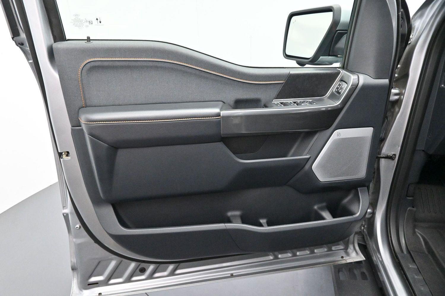 Used 2023 Iconic Silver Ford Tremor image 10