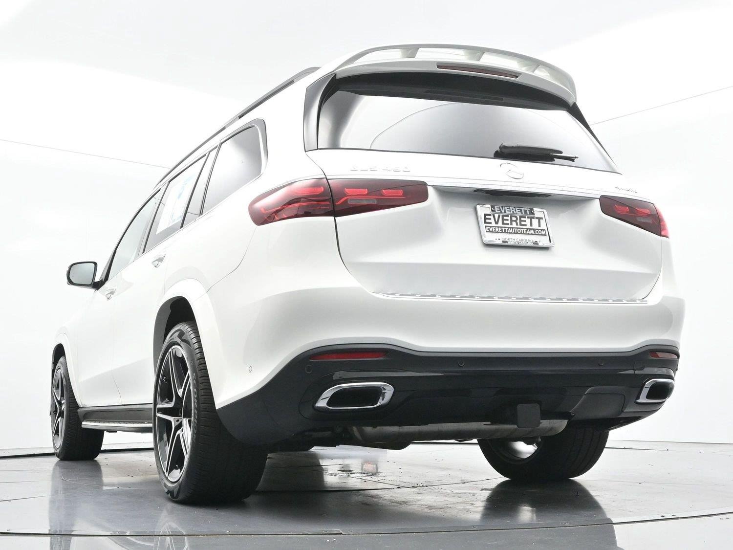 Used 2025 Polar White Mercedes-Benz GLS 450 image 58