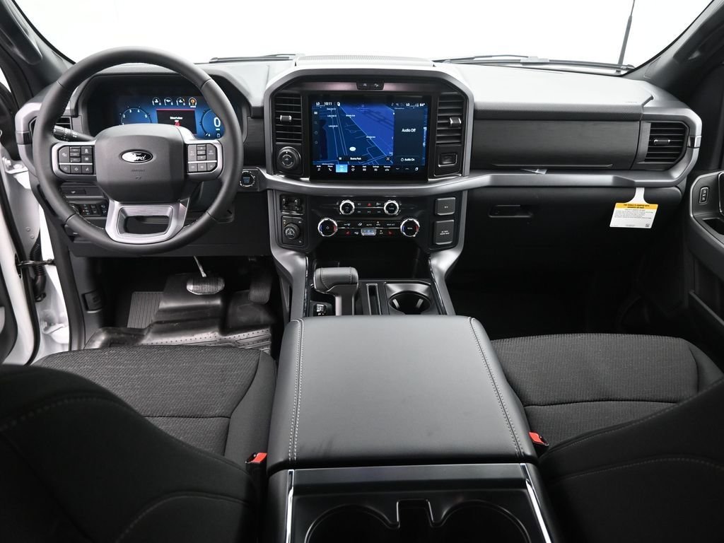 New 2026 Oxford White Ford XLT image 22