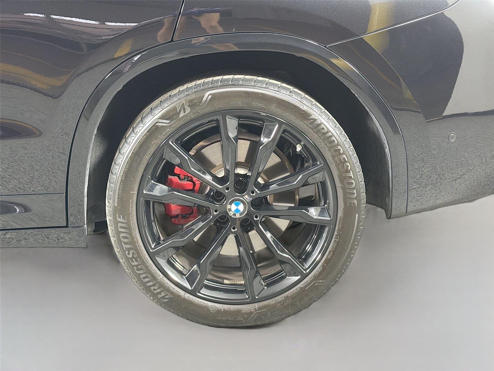 Certified Used 2024 Black Sapphire Metallic BMW M40i image 31