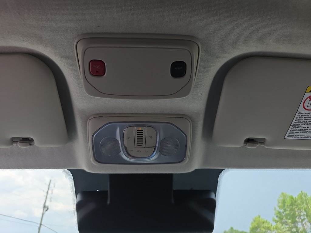 Used 2023 White Ram High Roof image 22