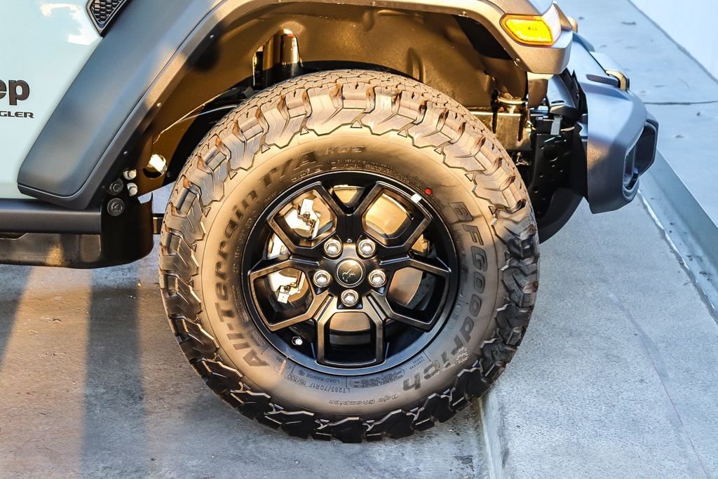 New 2026 Earl Clearcoat Jeep Willys image 11
