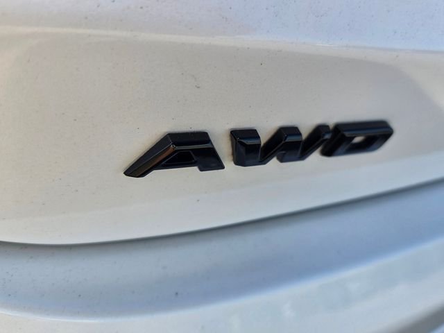 Used 2023 White Cadillac Sport image 12