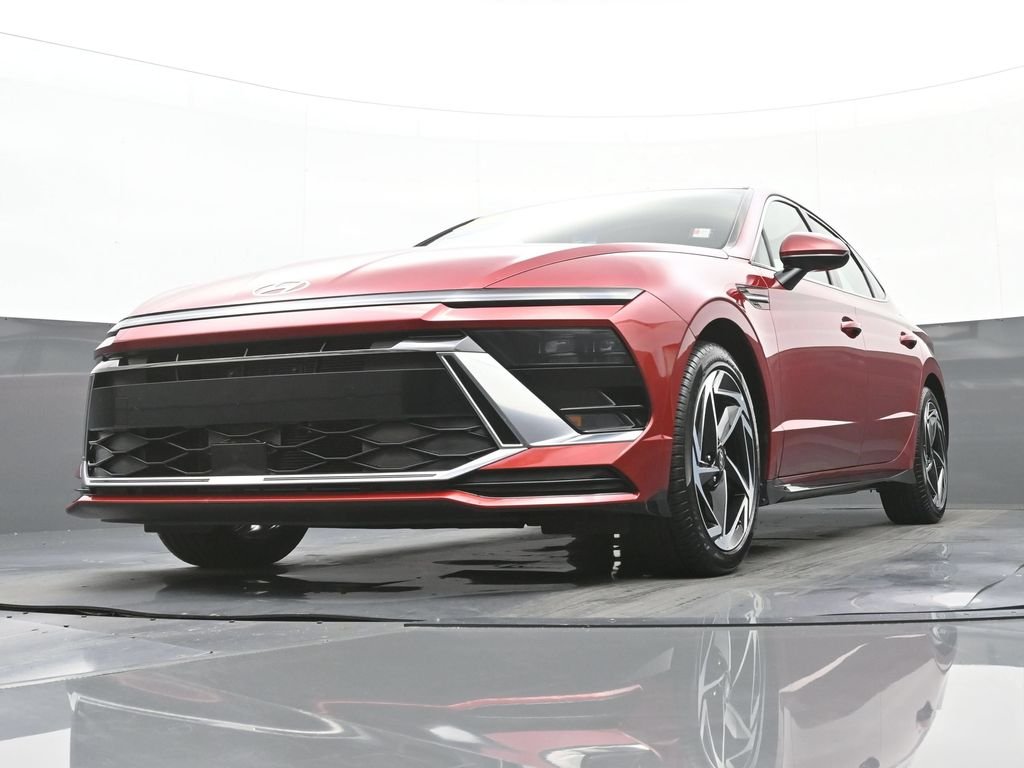 Certified Used 2026 Red Hyundai SEL Sport image 40