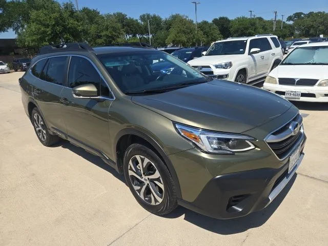 2022 Subaru Outback Limited's photo