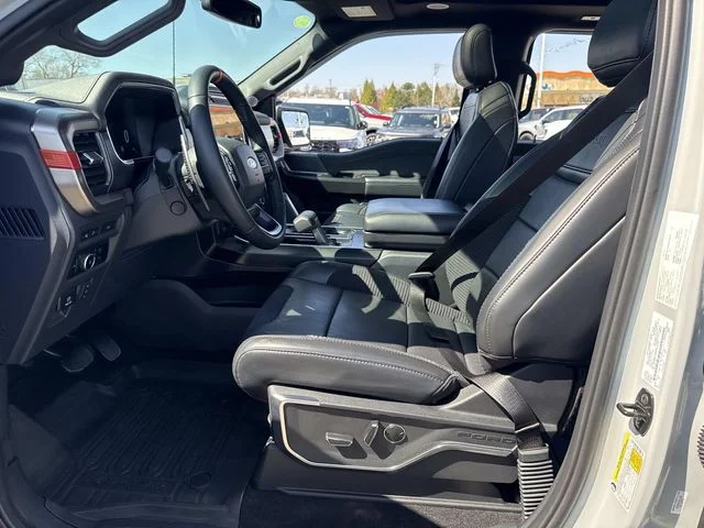 Used 2023 White Ford Raptor image 17
