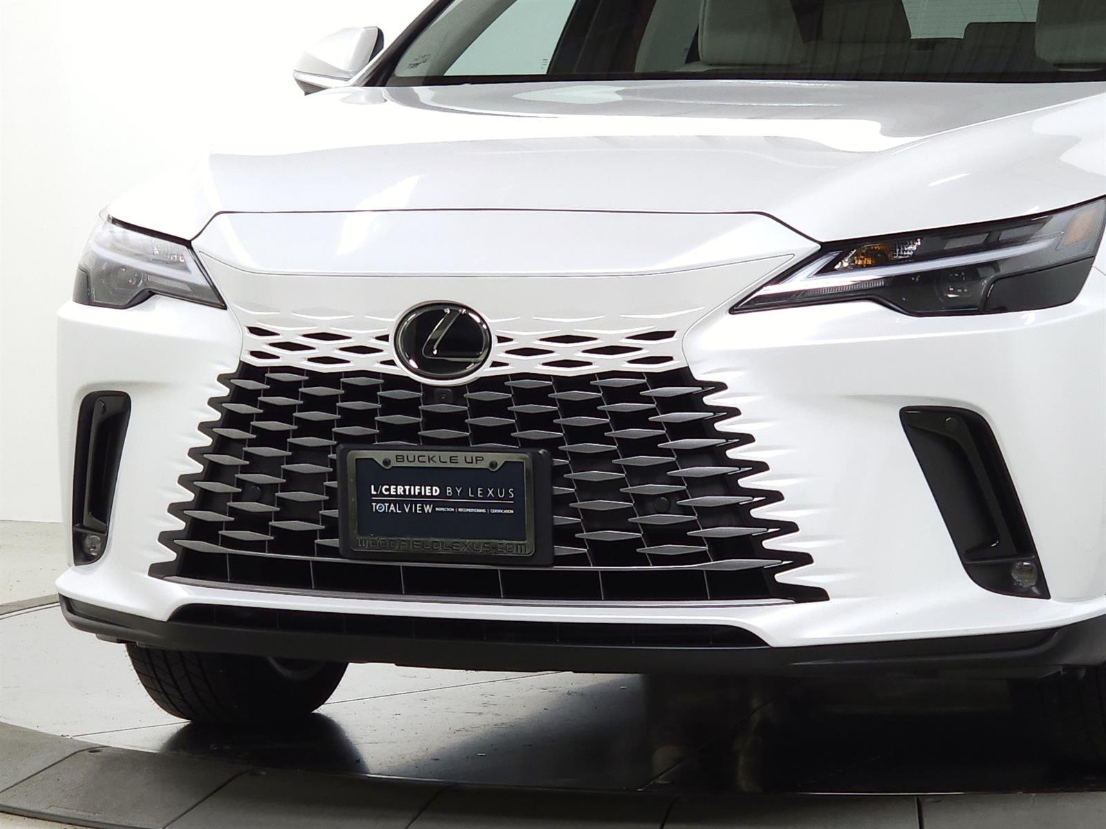 Certified Used 2026 White Lexus PREMIUM+ image 3