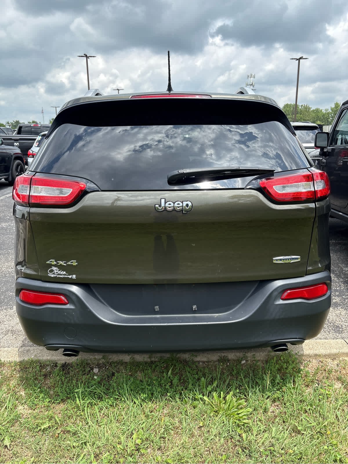 Used 2014 Eco Green Pearlcoat Jeep Latitude image 5