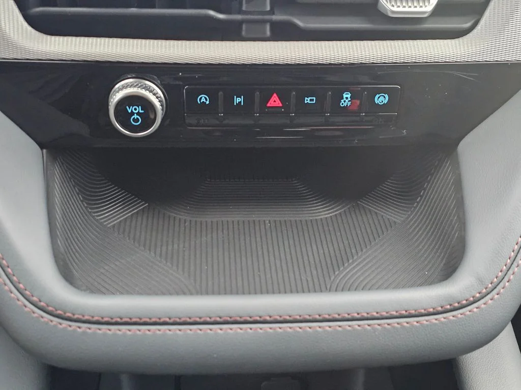 New 2026 Gray Ford Active image 31