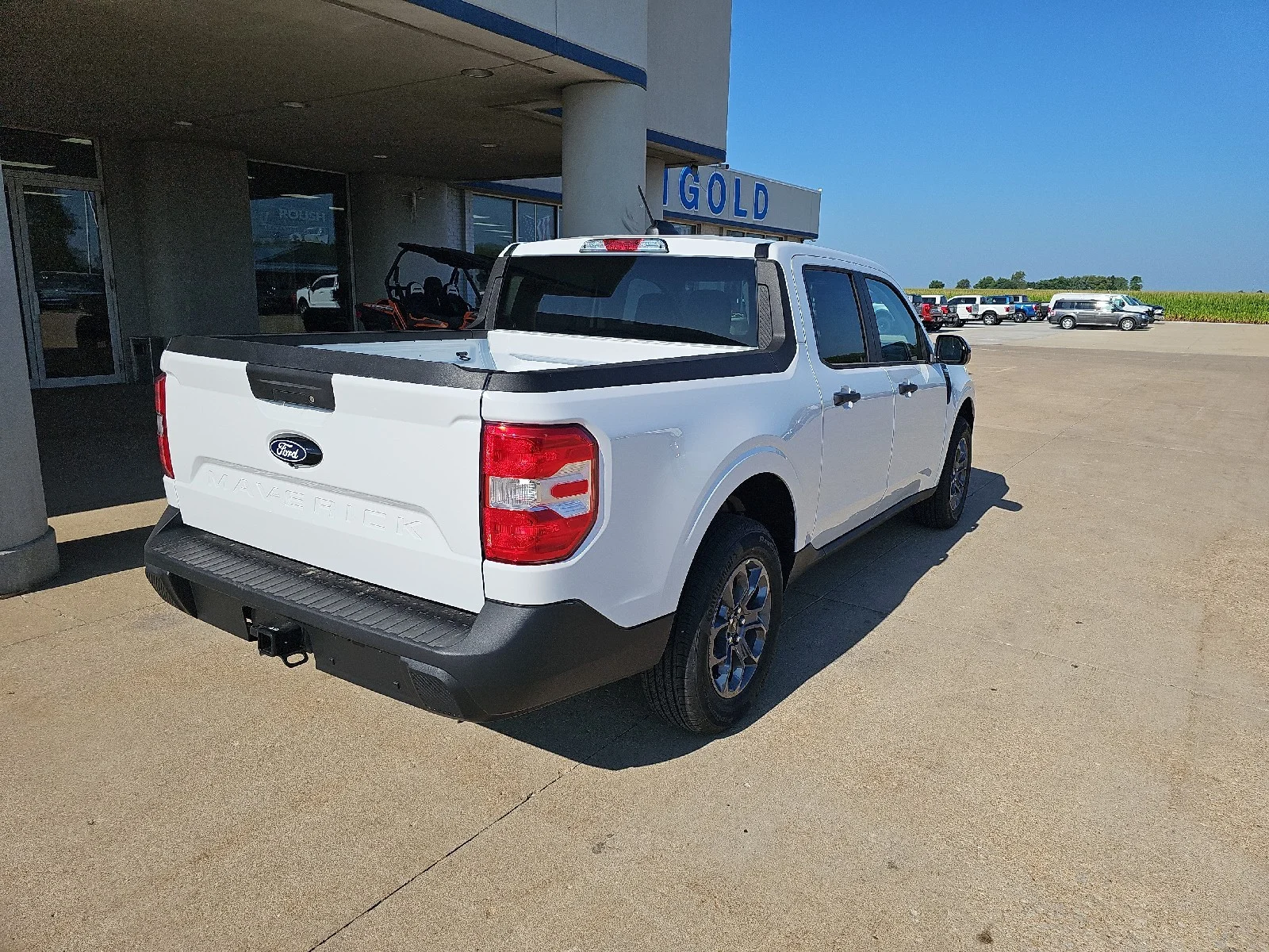 New 2026 Oxford White Ford XLT image 10
