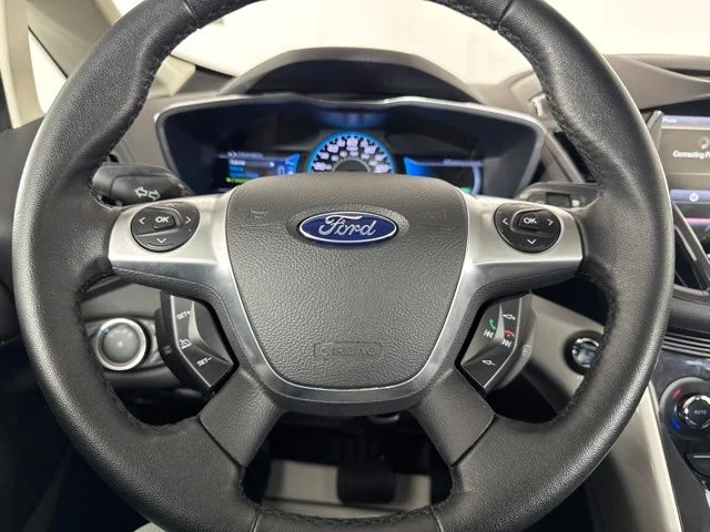 Used 2014 Ingot Silver Ford SEL image 19