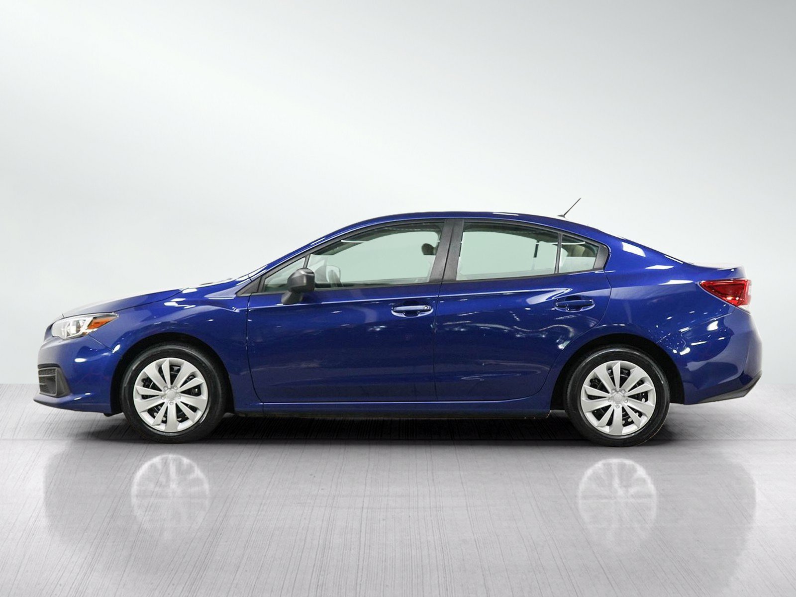 Used 2022 Subaru Impreza Base with VIN 4S3GKAB64N3605595 for sale in Burnsville, Minnesota