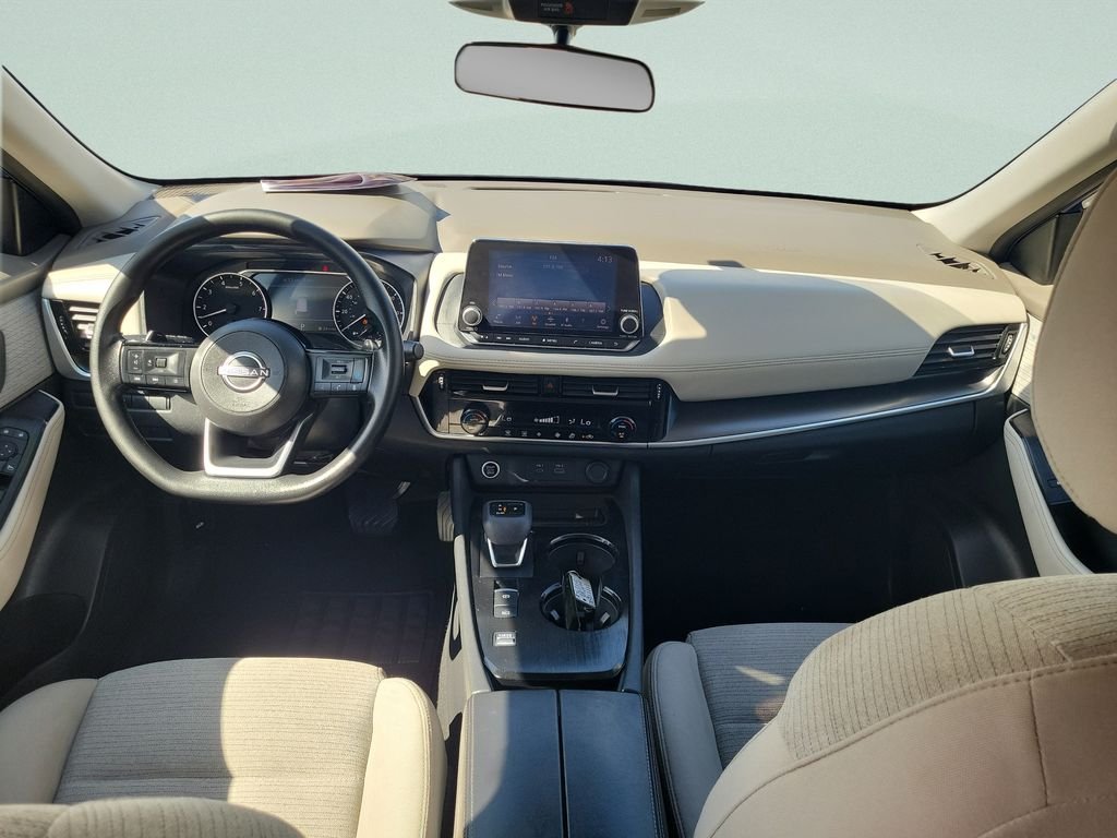 2022 Nissan Rogue SV - Photo 11