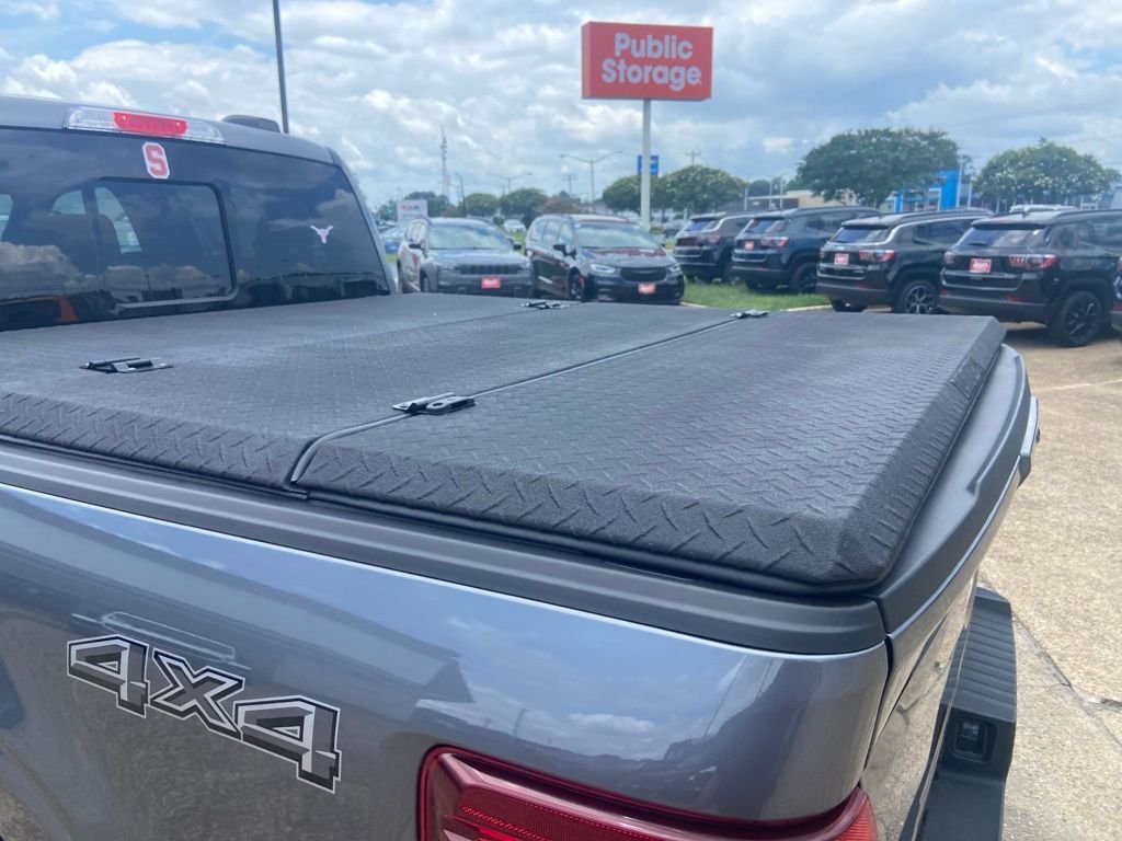Used 2024 Gray Ford XLT image 36