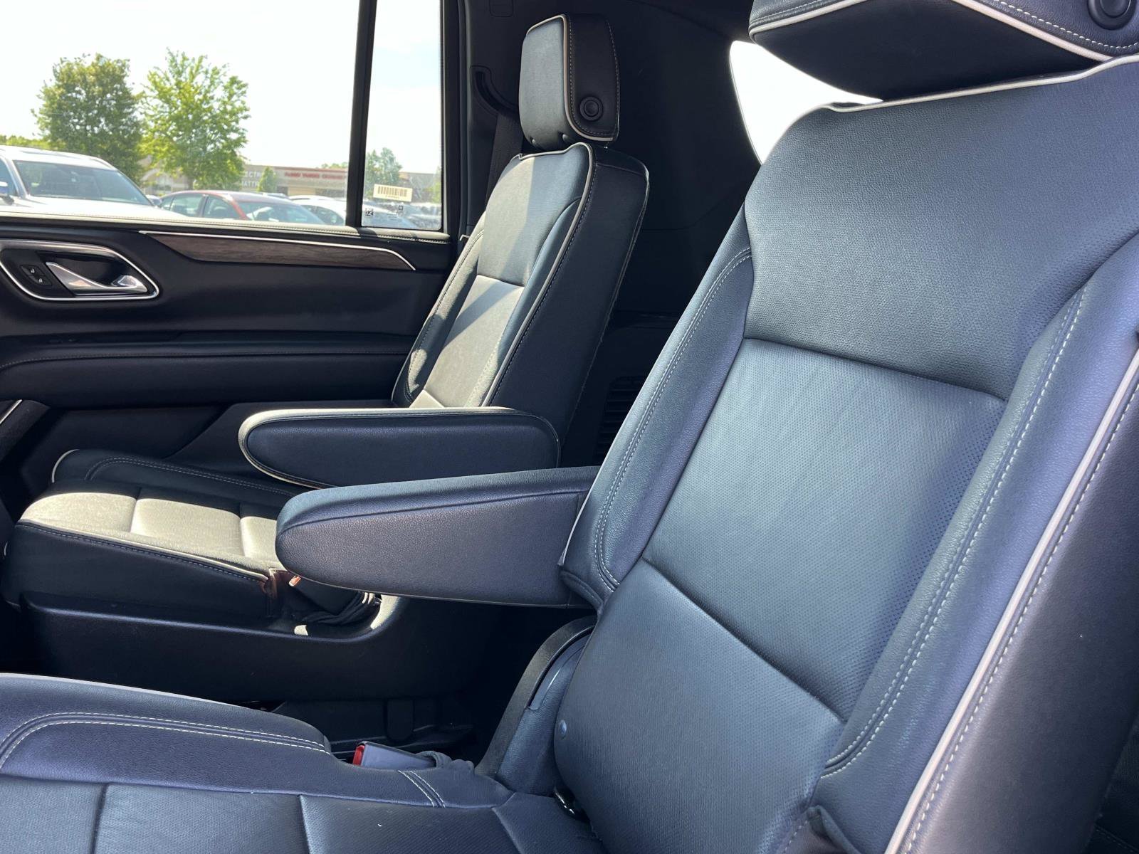 Used 2023 Silver Sage Metallic Chevrolet Premier image 21