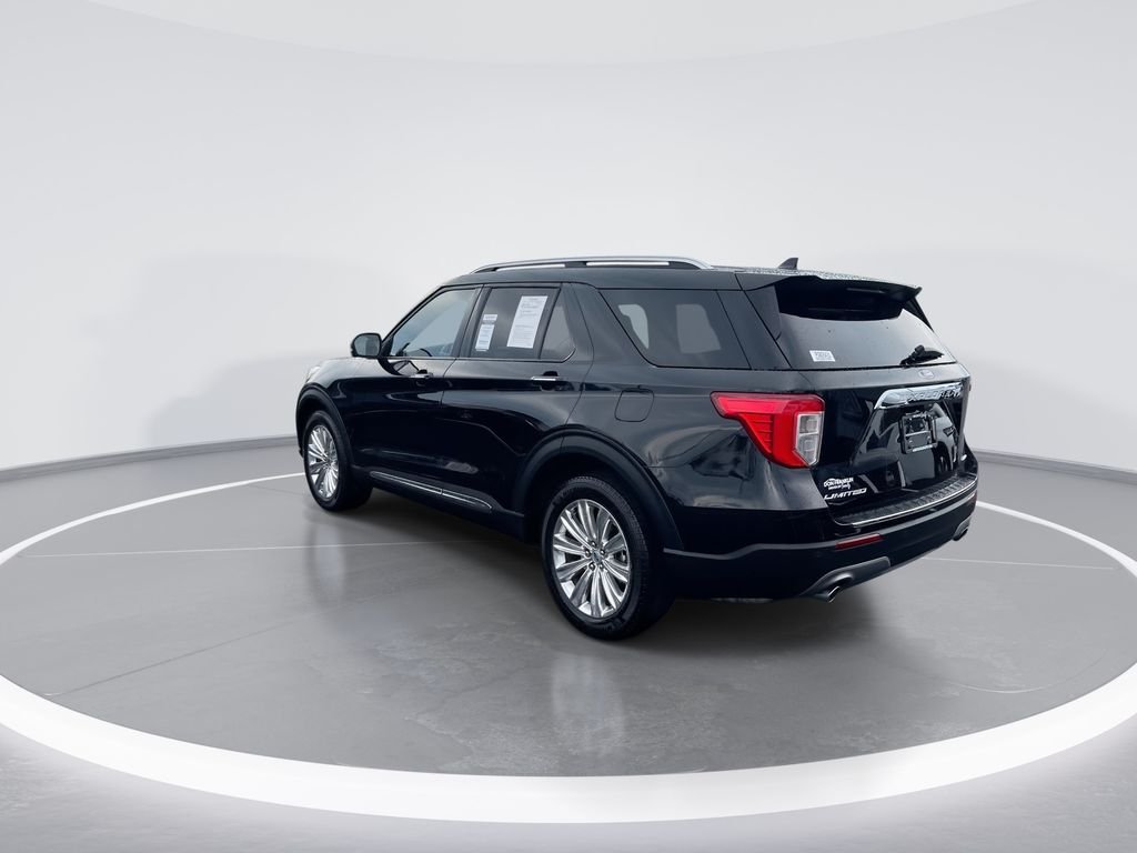 Used 2023 Black Ford Limited image 6