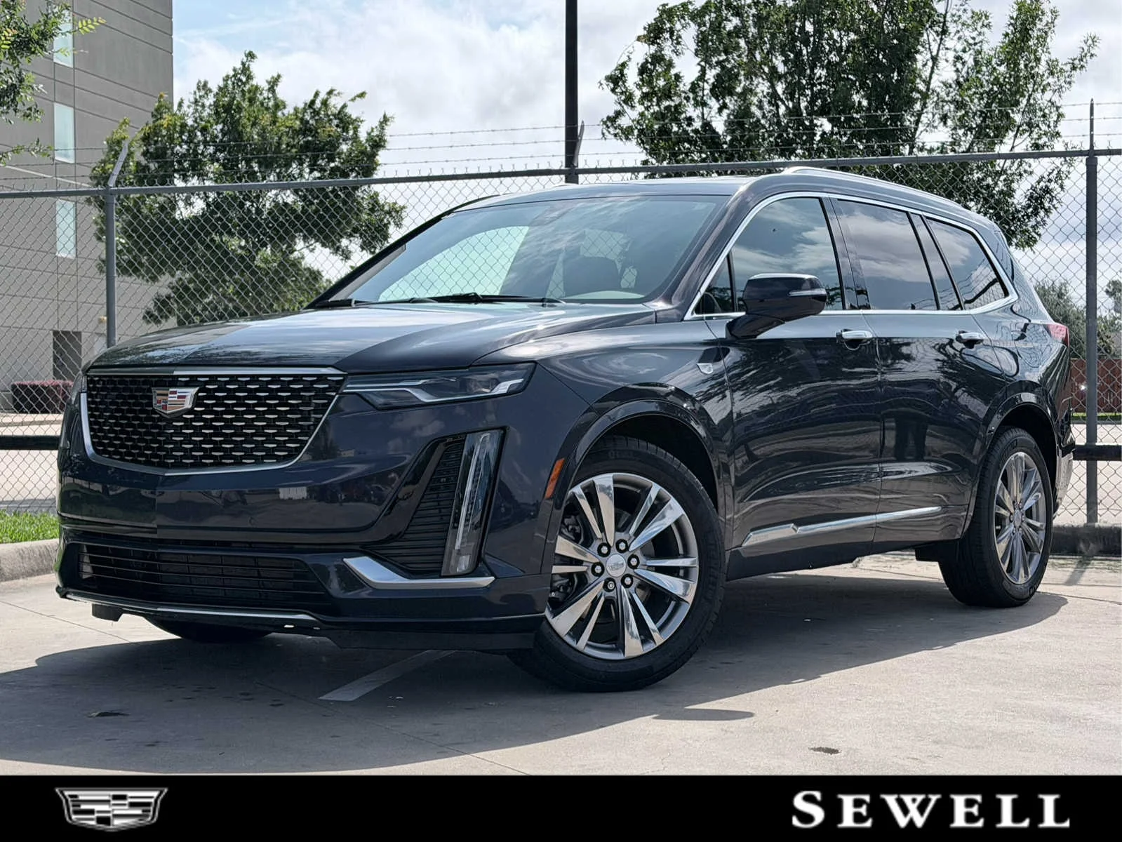 2024 Cadillac XT6 Premium Luxury Auto's photo
