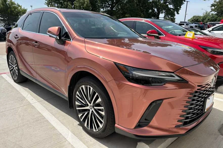 Used 2024 Copper Crest Lexus Premium Plus image 2