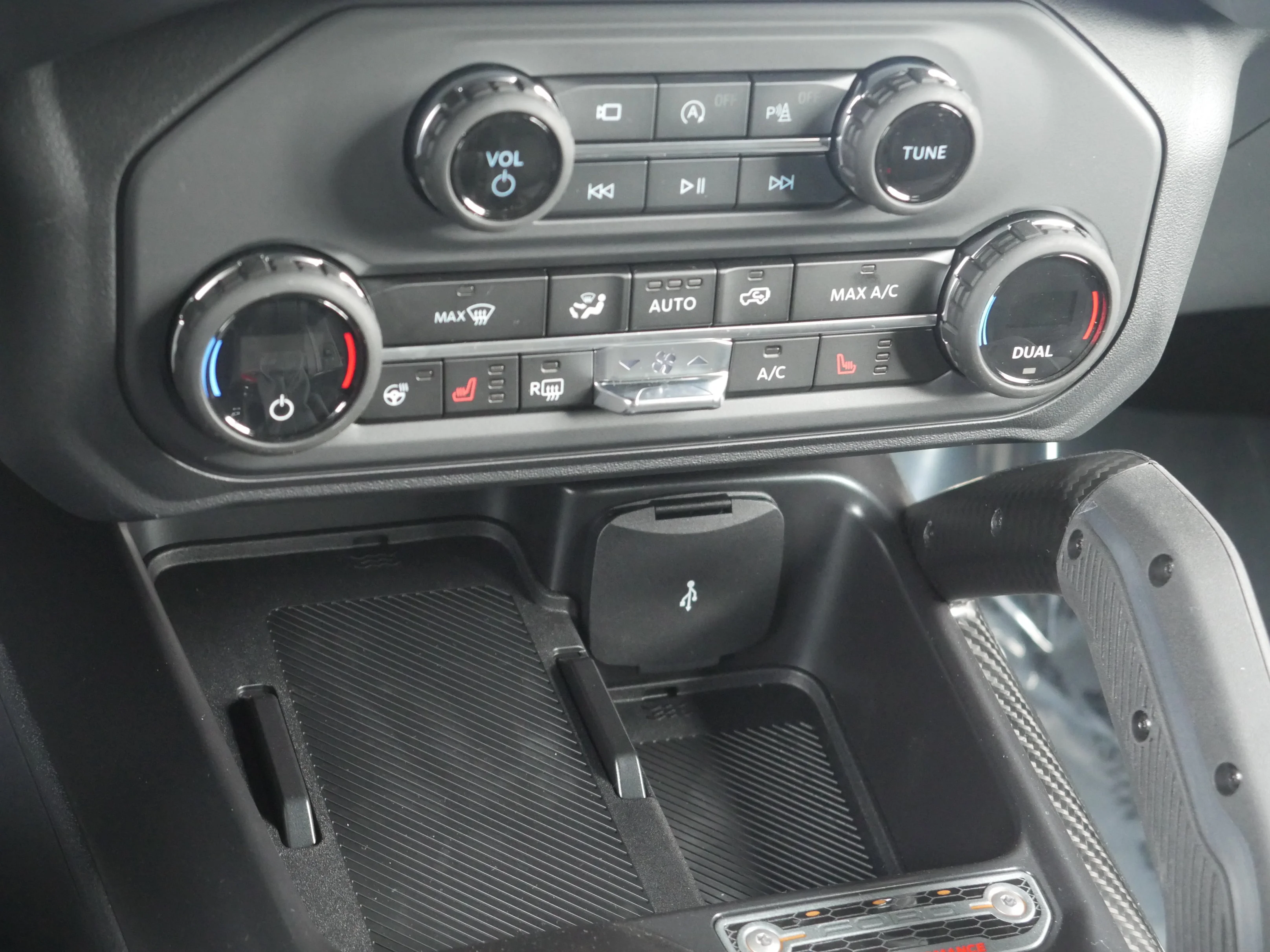 New 2026 Avalanche Gray Ford Raptor image 17